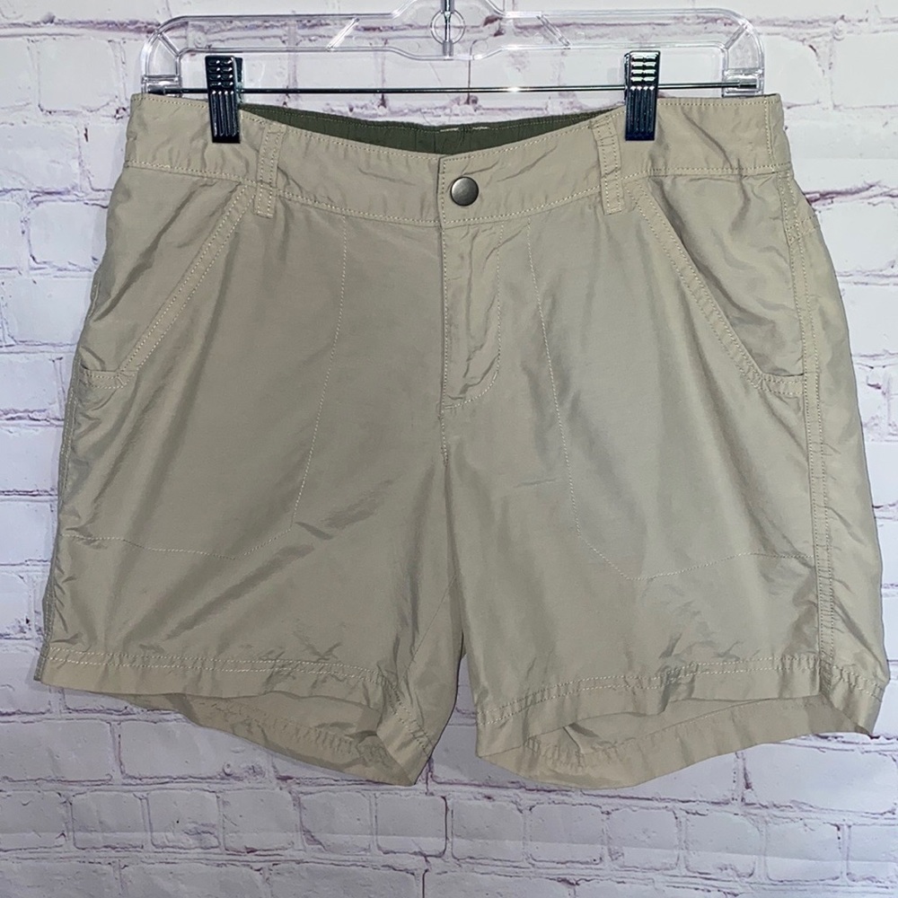 Columbia Hiking Shorts Size 8